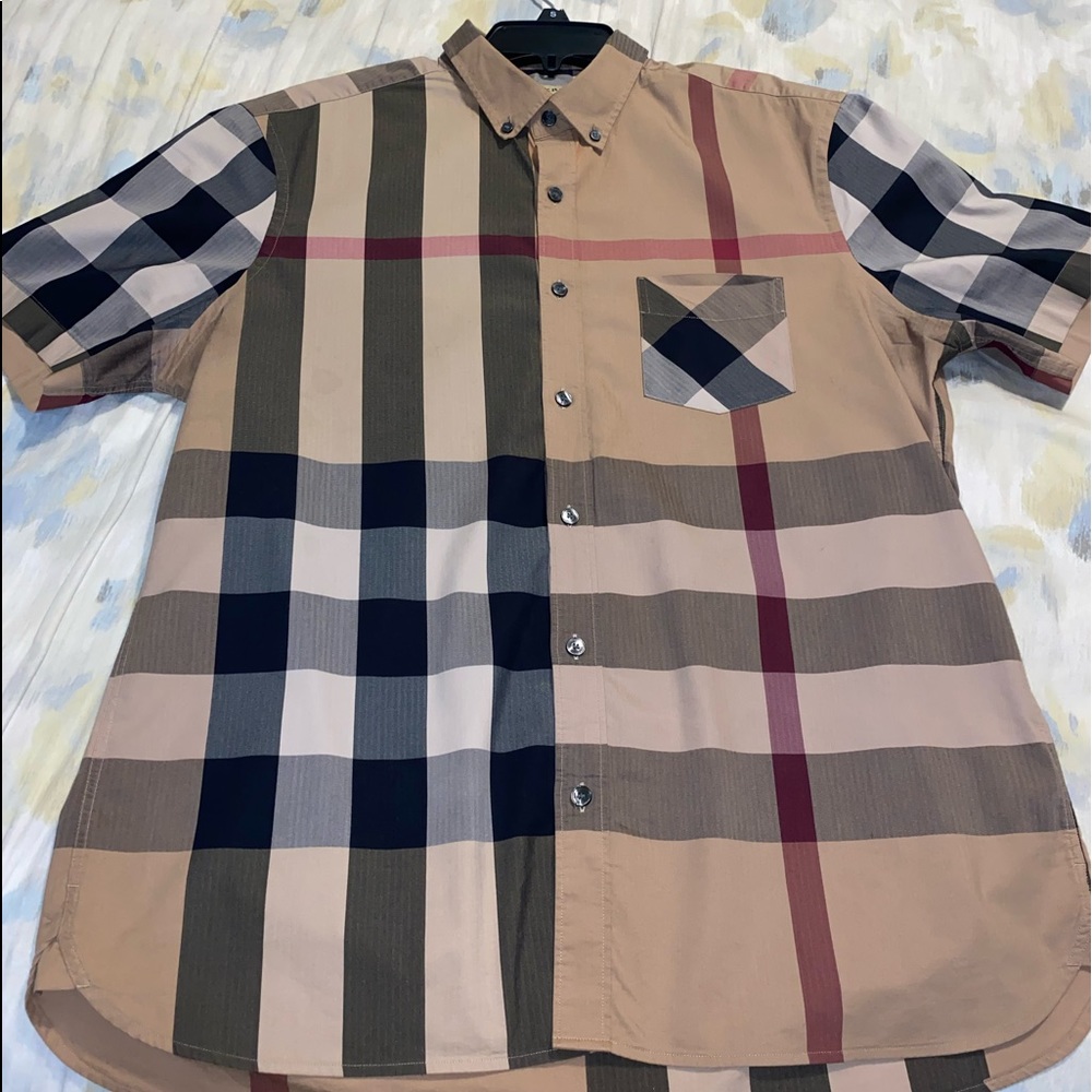 Men’s Burberry Shirt